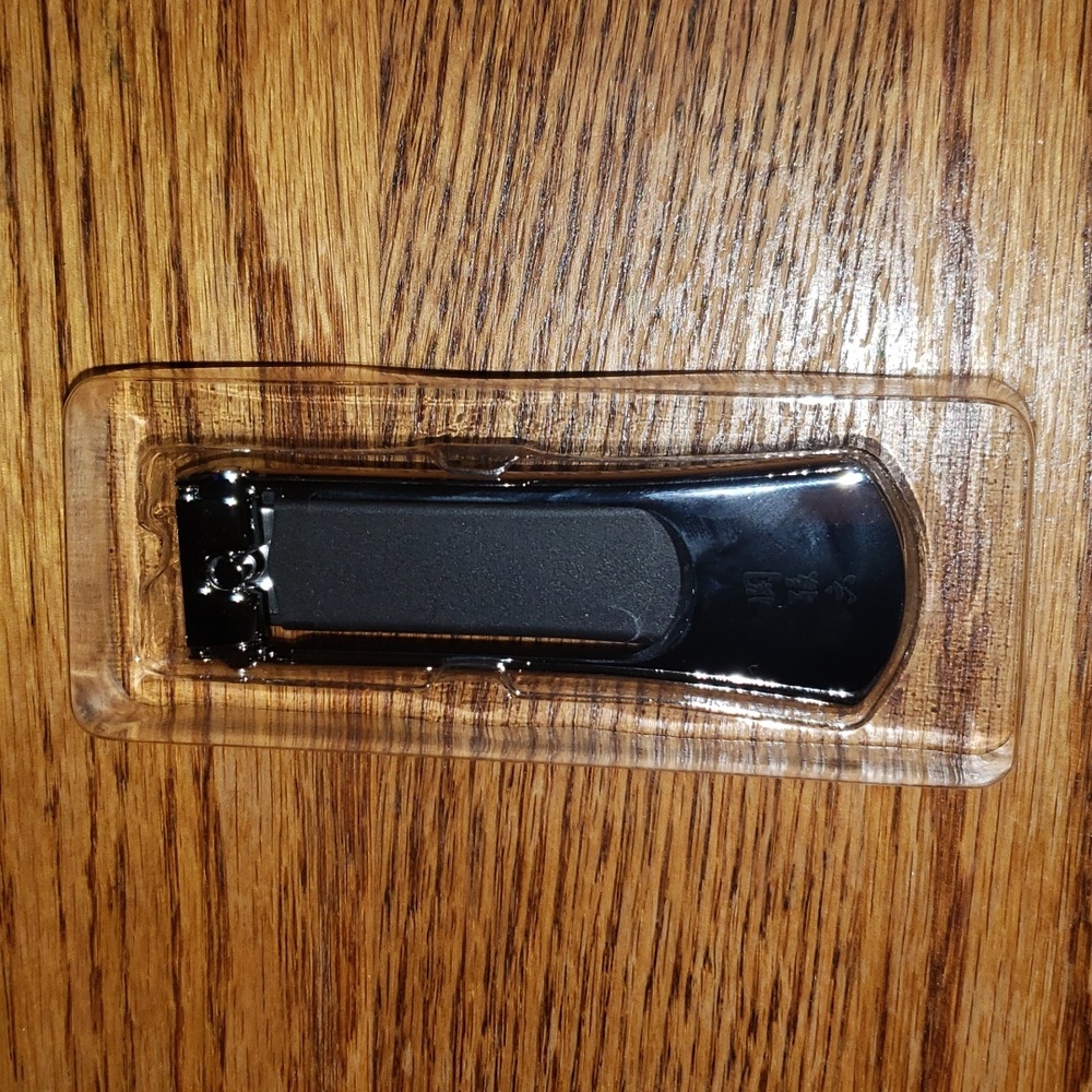 Kai Beauty Nail Clippers Quality & Engineered in Japan NWT - Picture 8 of 10
